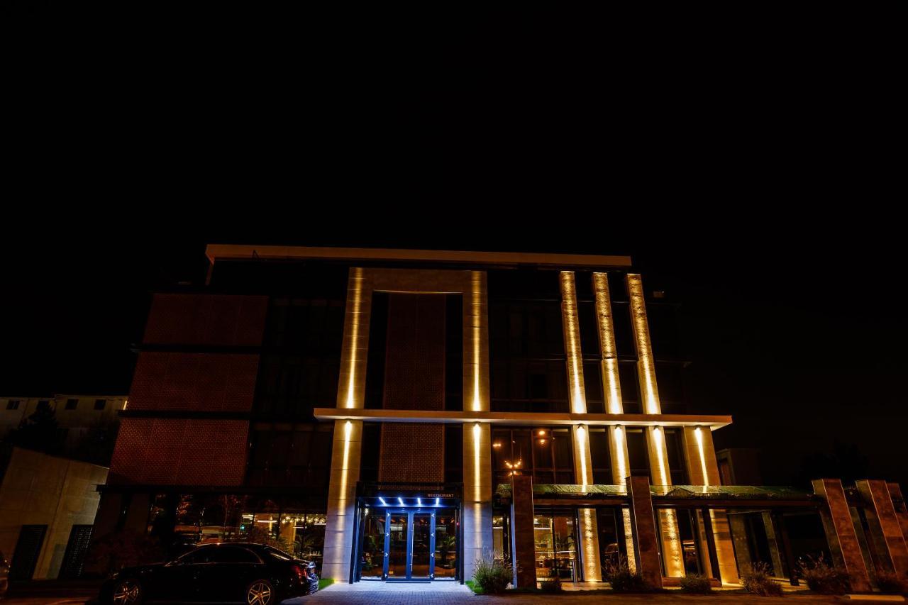 Hotel Kristal Focşani Eksteriør bilde