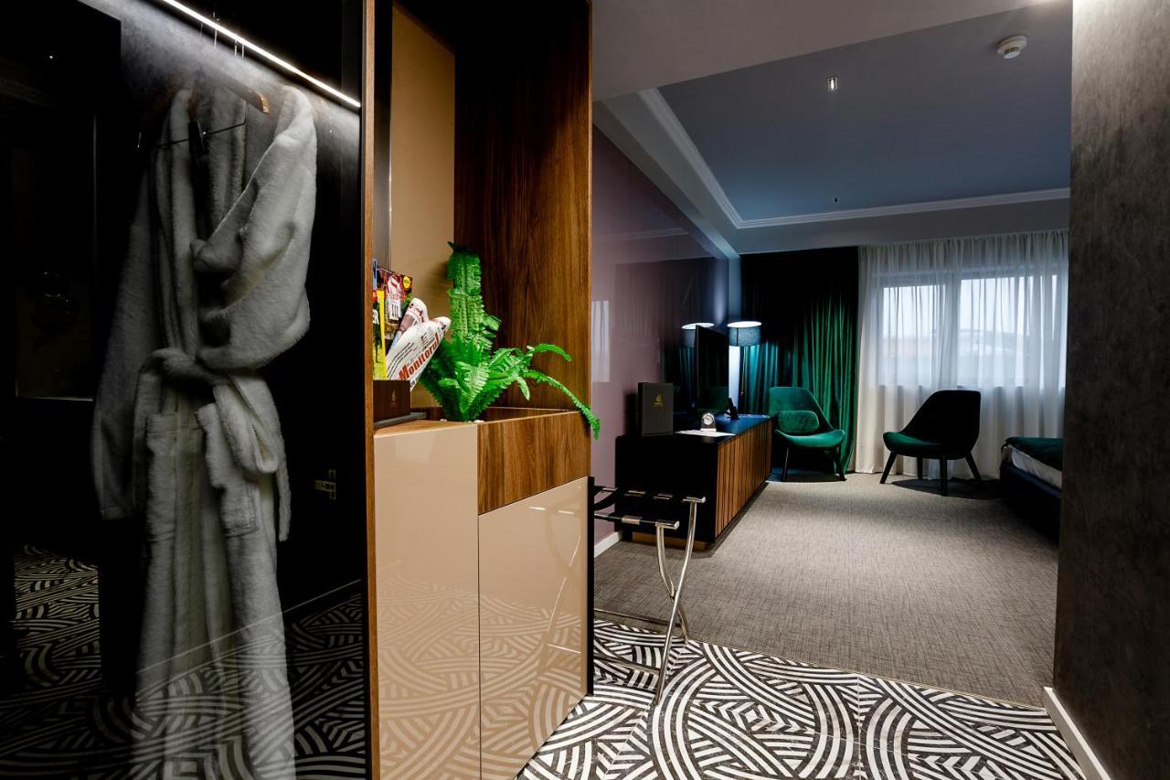 Hotel Kristal Focşani Eksteriør bilde